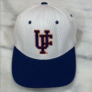UF white Gator men’s hat
